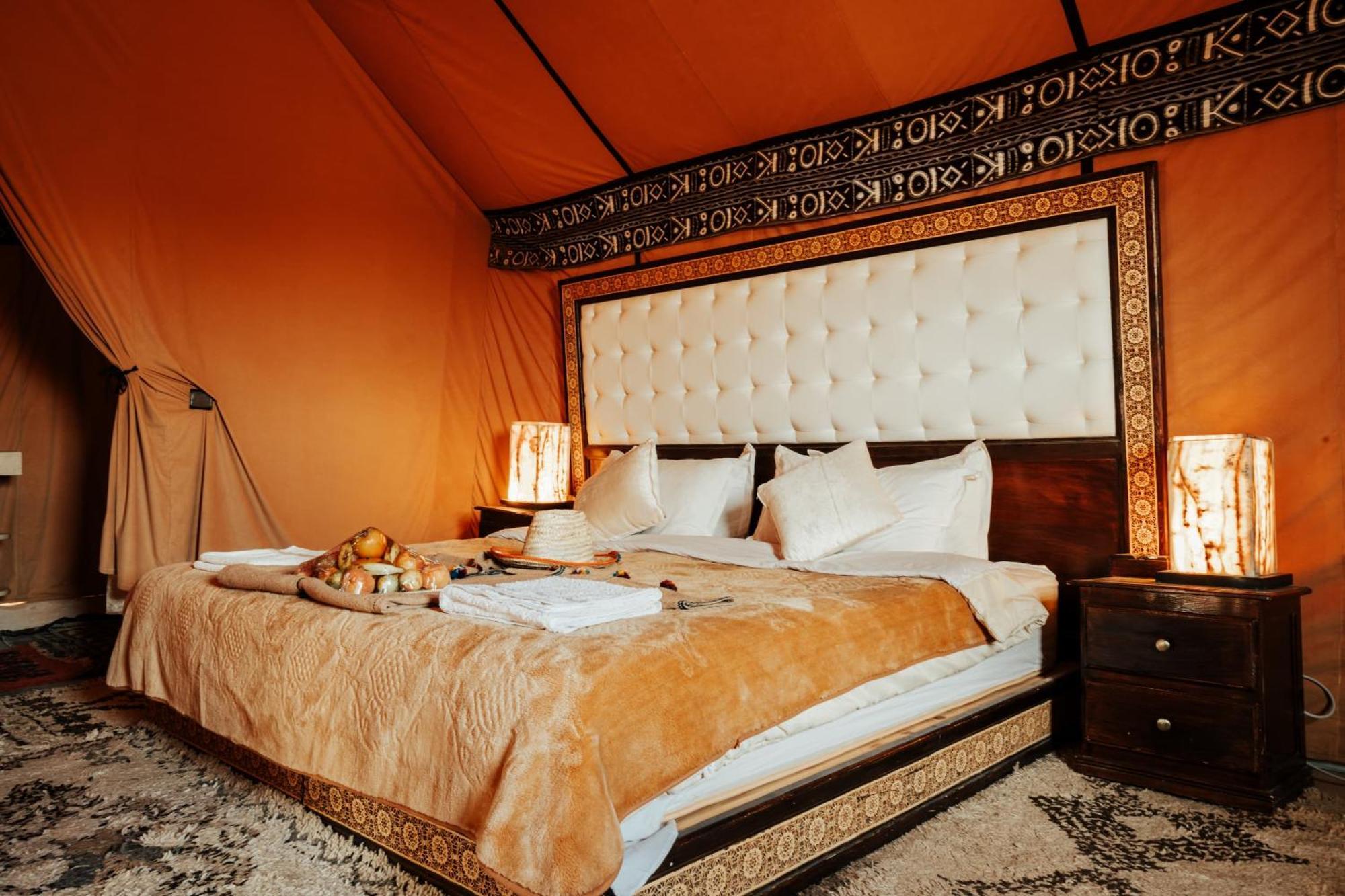 Luxury Desert Camp Мерзуга Экстерьер фото